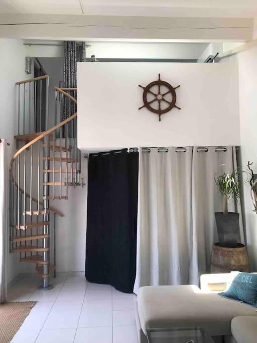 Duplex Vue Mer Plage De Saint-Clair Le Lavandou Dış mekan fotoğraf