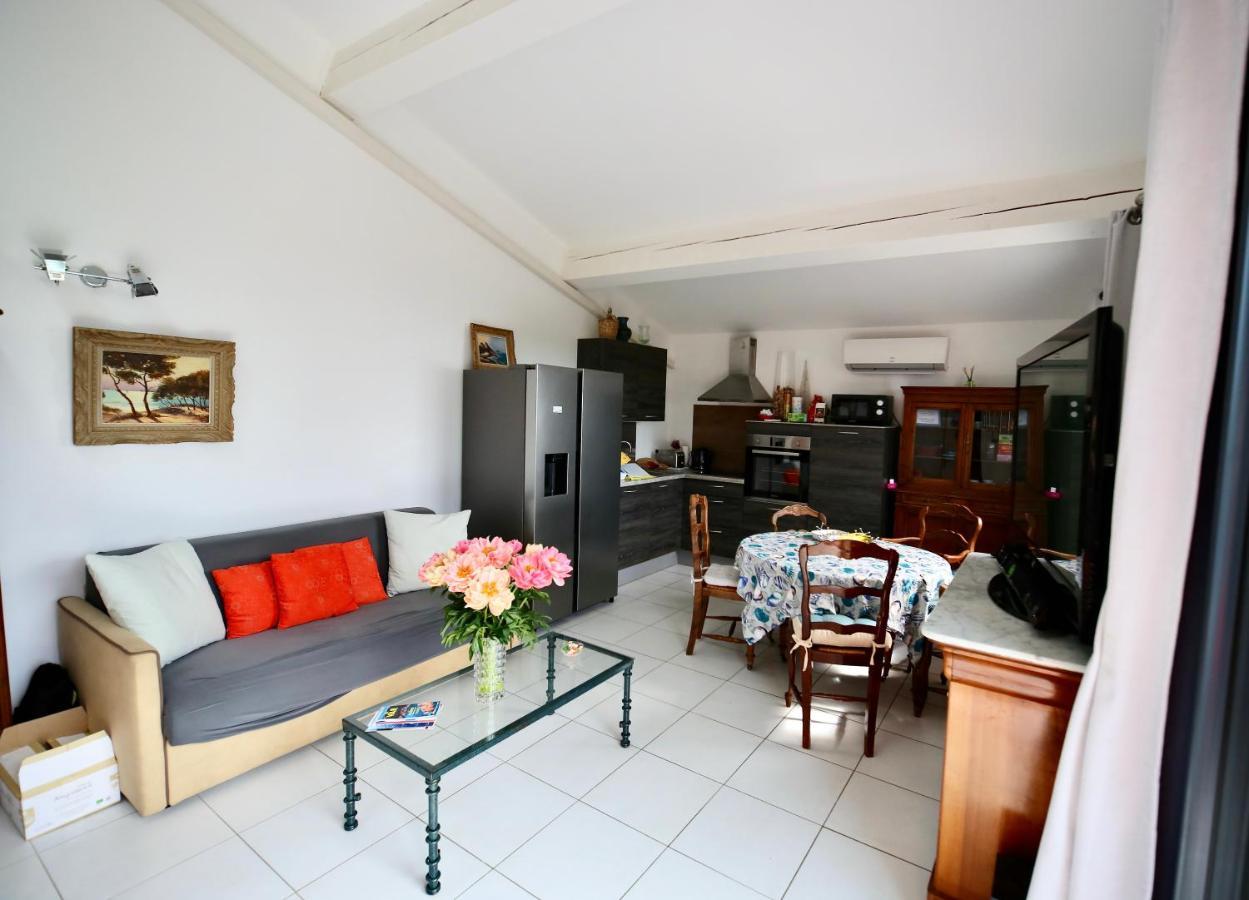 Duplex Vue Mer Plage De Saint-Clair Le Lavandou Dış mekan fotoğraf